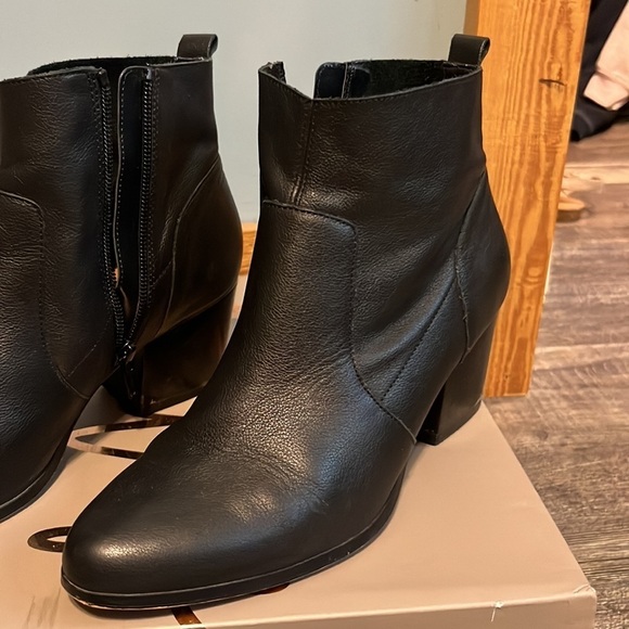 Crown Vintage Saleen Boot size 7 Black - Picture 3 of 6